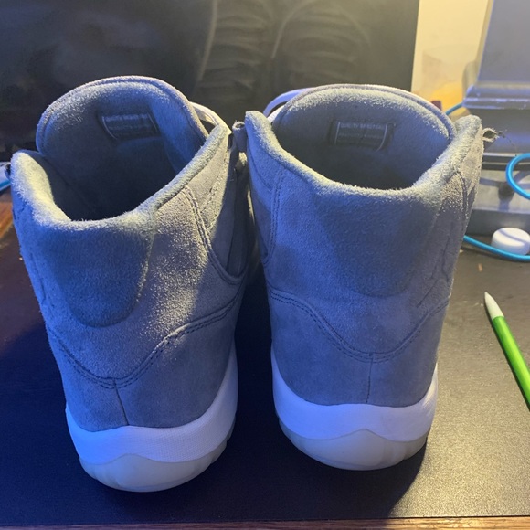 Air Jordan 11 Retro Premium 'Grey Suede' - Picture 6 of 6